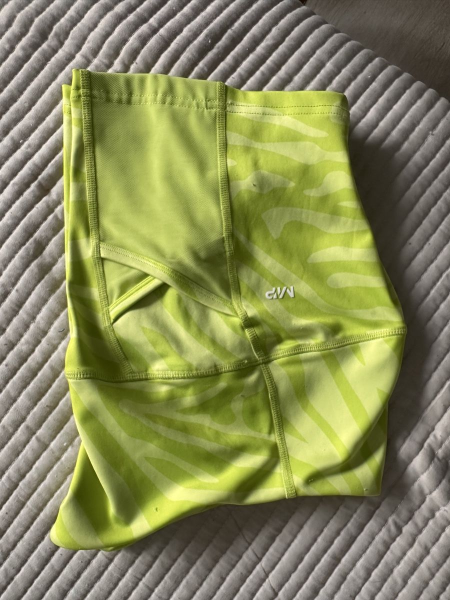 Leggings: Training shorts – D'occasion à Zug par A123R