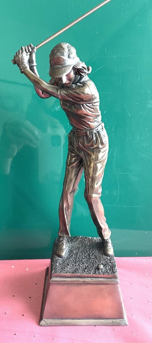Statuette: Golferin Metal – Usato da Au ZH venduto da Ehanni