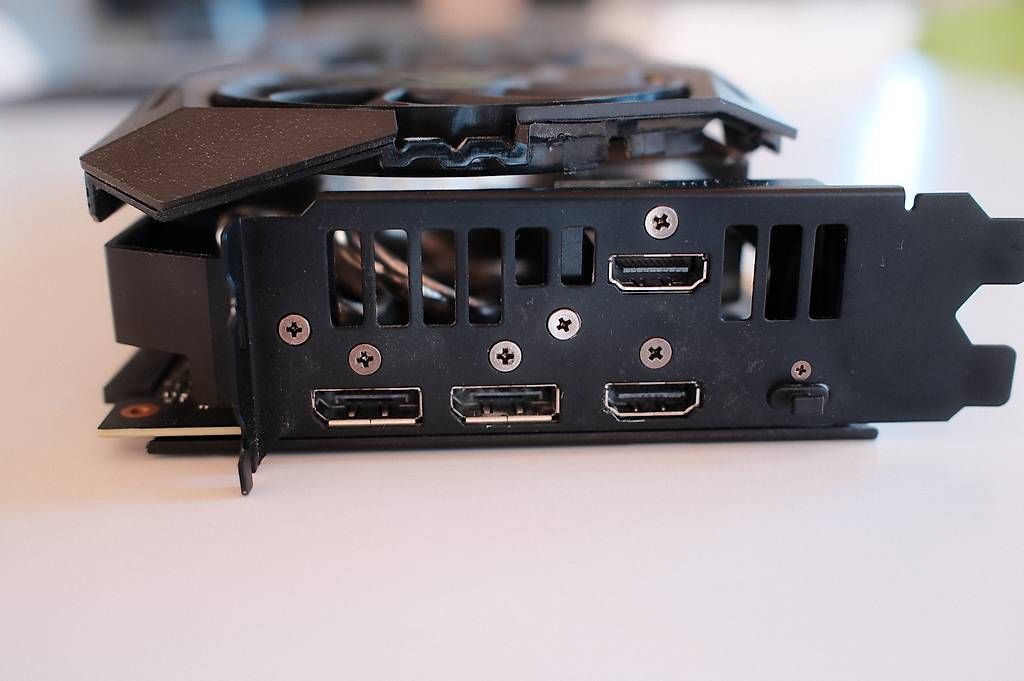 Asus Schede grafiche: ASUS Strix RTX 2080 – Usato da Rheineck venduto da knu_cm86 4