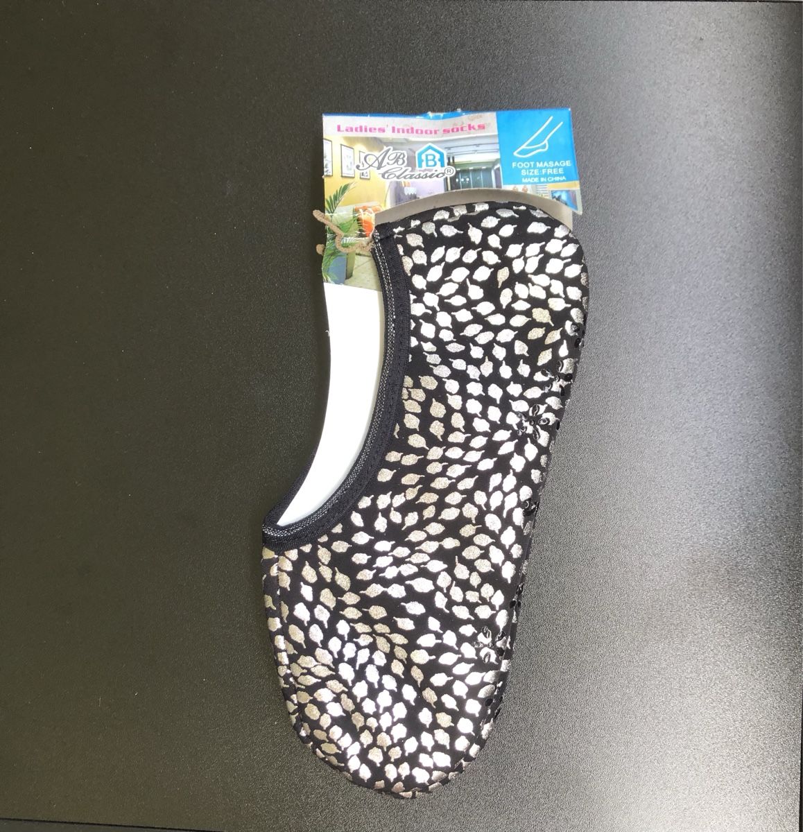 Socken: Damen Indoor Socken neu mit Muster – Neu und originalverpackt aus St.Gallen von nitka. 1
