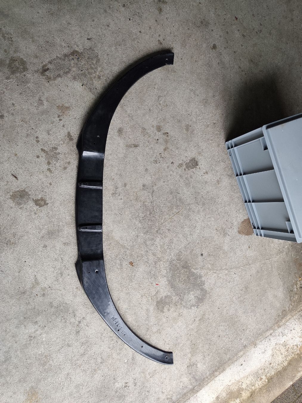 Audi Alle Autoersatzteile: Frontspoiler Maxton Design Carbon Optik AU-TT-2-FD1 – Gebraucht aus Rebstein von andi322