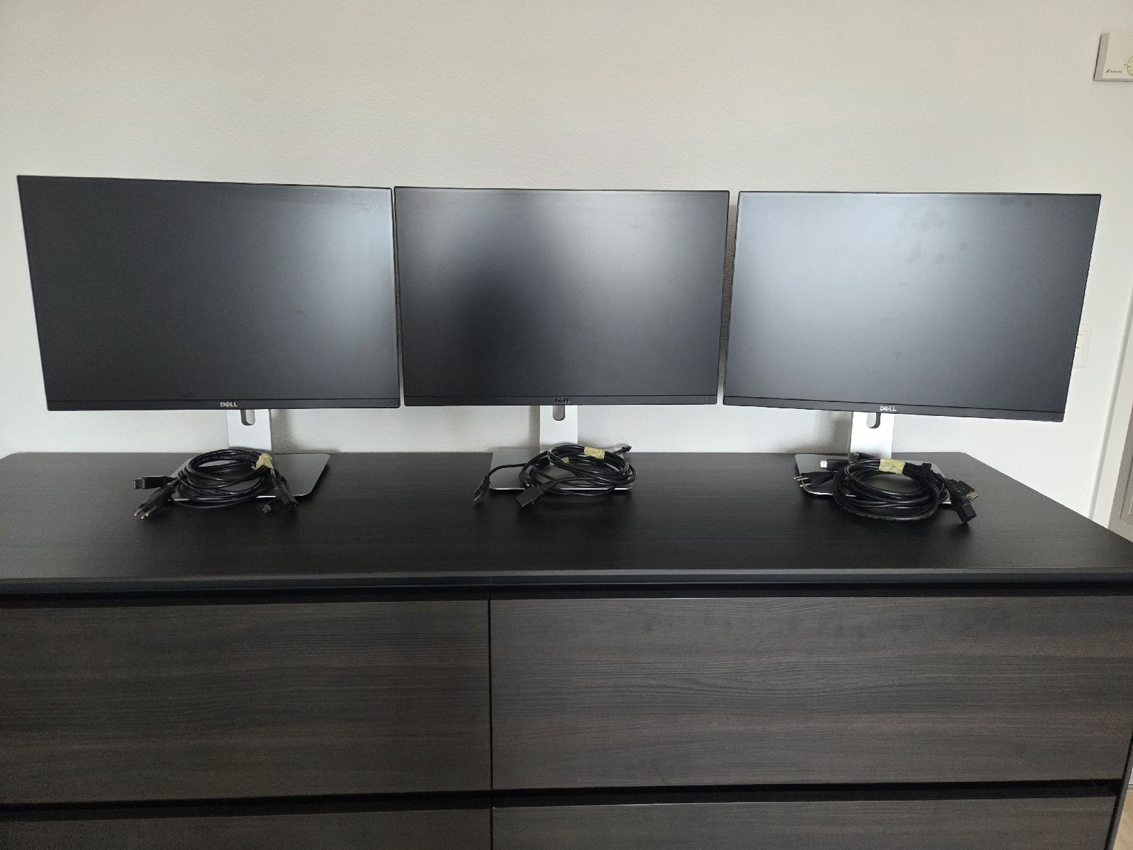 Monitor: DELL Monitore  – Usato da Eschlikon TG venduto da fraxe
