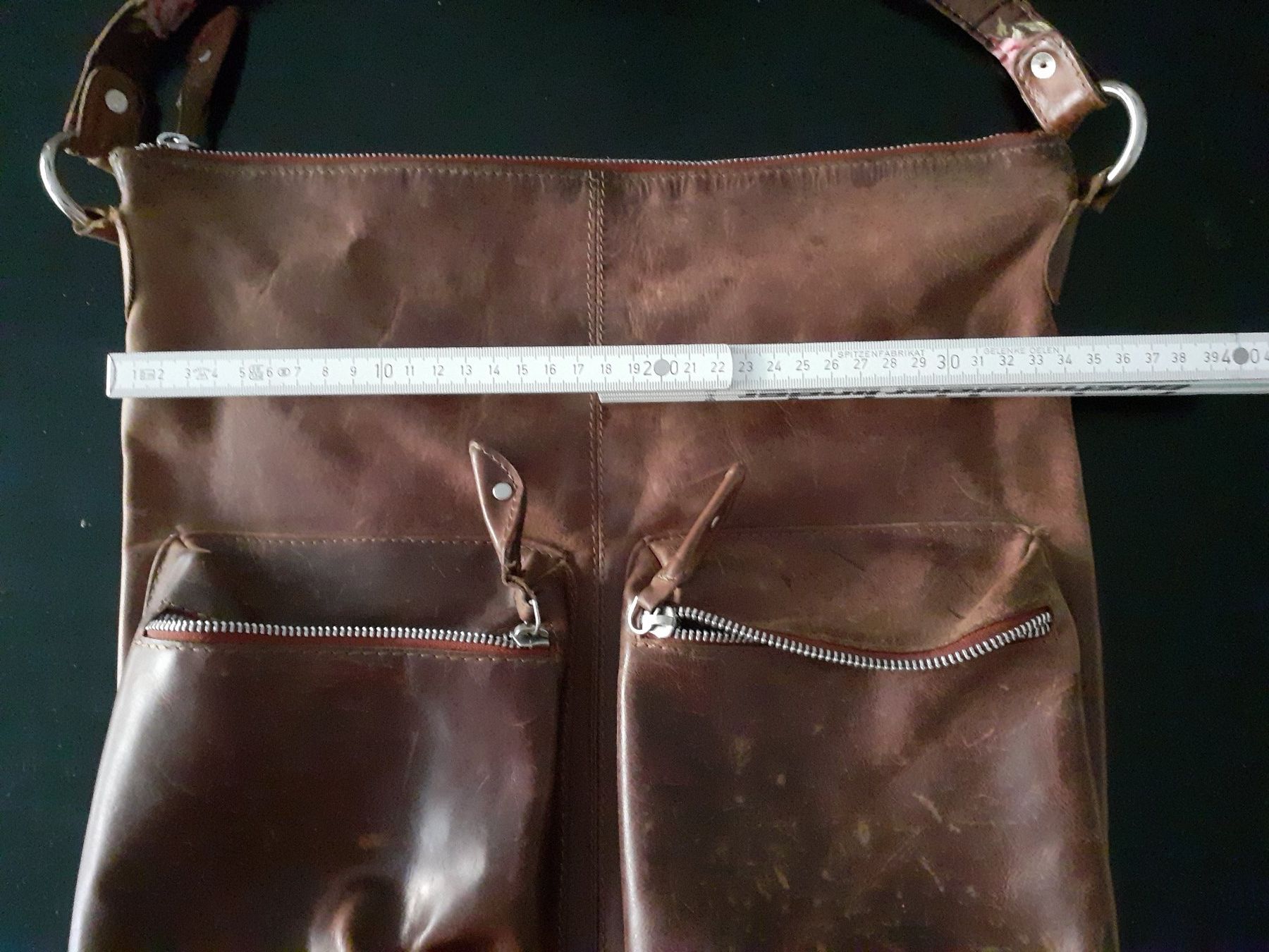 Borse da donna: Ledertasche von Della mae – Usato da Volketswil venduto da greifensee11511 2