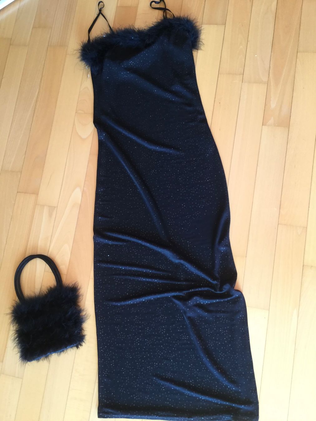 Kleider: Abendkleid – Gebraucht aus Wettswil von jonut77 2
