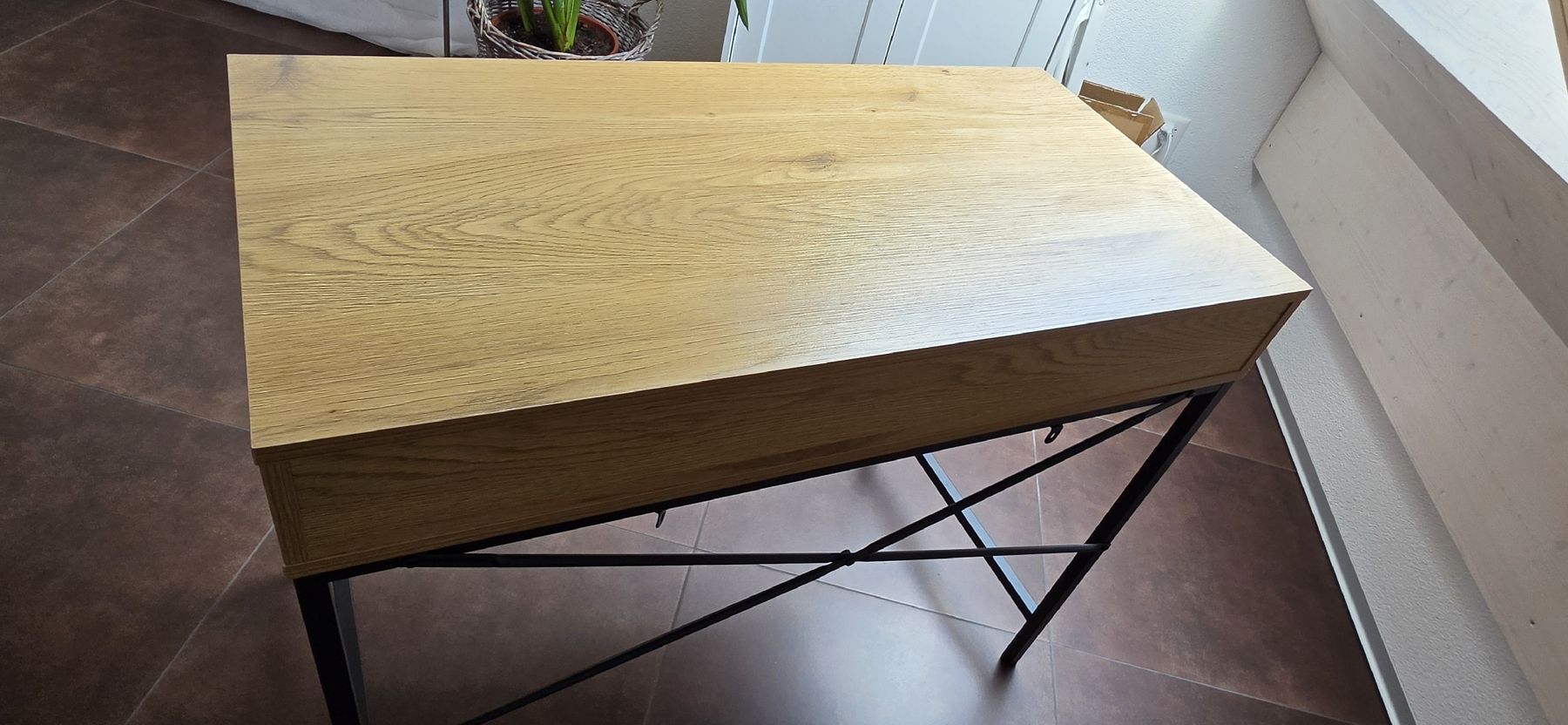 Schreibtische: Schreibtisch – Gebraucht aus Schnottwil von min_q6v6 2
