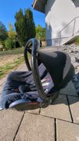 Maxi-Cosi Babyschale mit Isofix Basis rotschwarz gebraucht