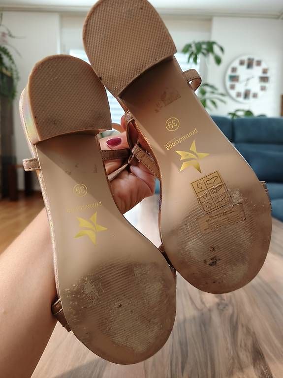 Chaussures femmes: Sandaletten Absatzschuhe – D'occasion à Kaisten par lys_zzy8 4
