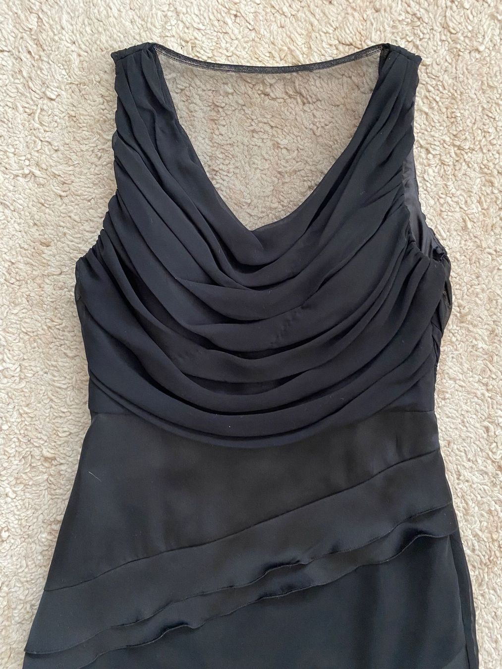 Vestiti: Cocktailkleid in schwarz Grösse 40 – Usato da Appenzell Meistersrüte venduto da zongabolla 1