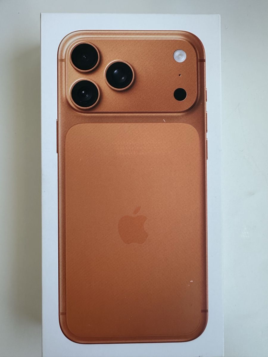 Apple Telefoni cellulari / Smartphones: iPhone 17 pro  Max, 1TB, neu, cosmic orange  – Nuovo e nell'imballaggio originale da Untereggen venduto da ggu_6lfc 2
