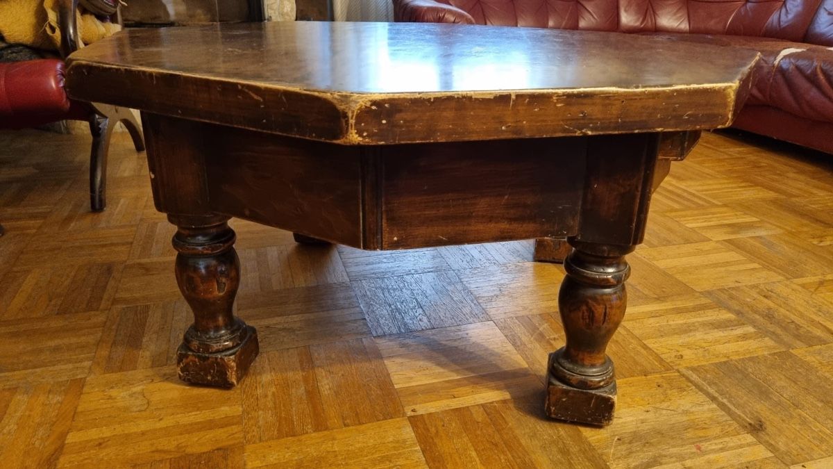 Tische: Achteckiger Massivholz Couchtisch – Gebraucht aus Wohlen AG von Baboom 1