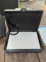 Zwei Tische fürs Auto Mercedes Audi BMW VW Opel