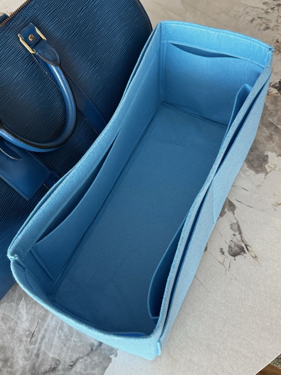 Louis Vuitton Borse: Louis Vuitton Keepall 45 Epi Leder Blau – Usato da Winterthur venduto da samibilly 7