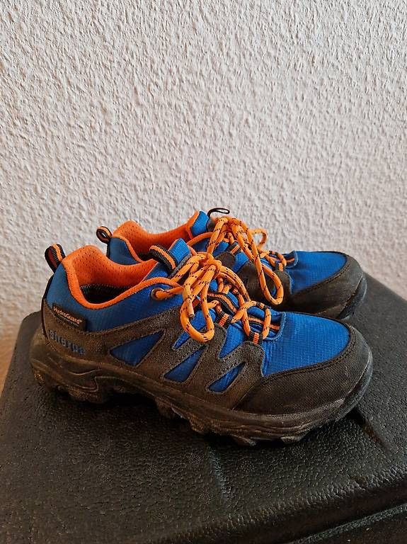 Scarpe per ragazzi: Wanderschuhe gr. 35 – Usato da Bützberg venduto da polensky81