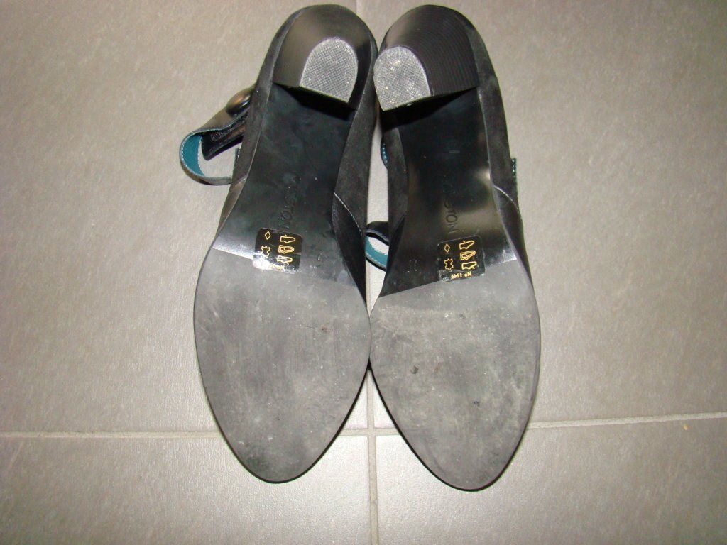 Scarpe da donna: Chaussure en cuir, Karston – Nuovo (secondo la descrizione) da Lussery-Villars venduto da pousinete02 3