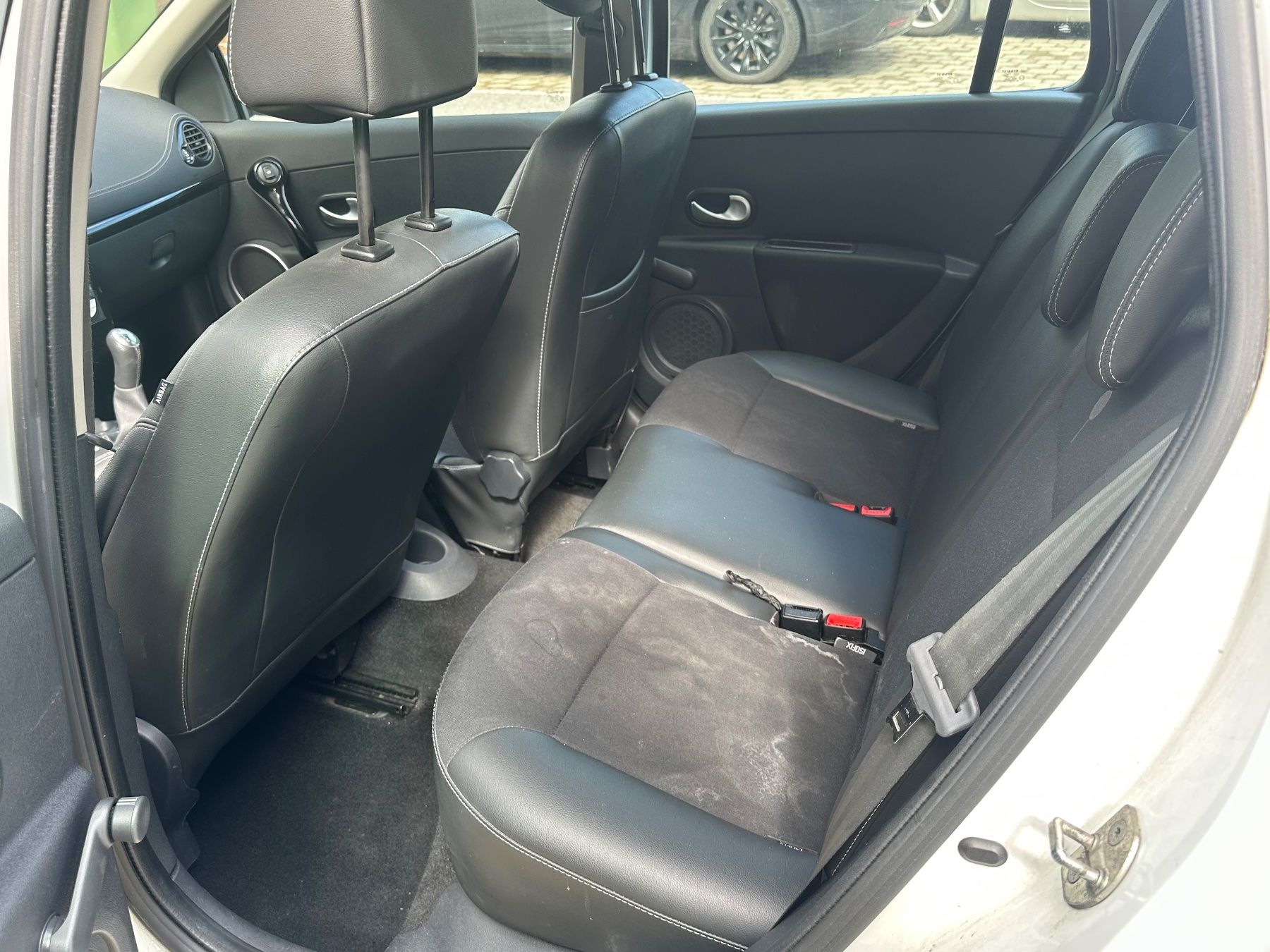 Renault Automobili: Renault Clio 1.2 103 PS  ( B5a ) – Usato da Ebikon venduto da KJ522ZU 6