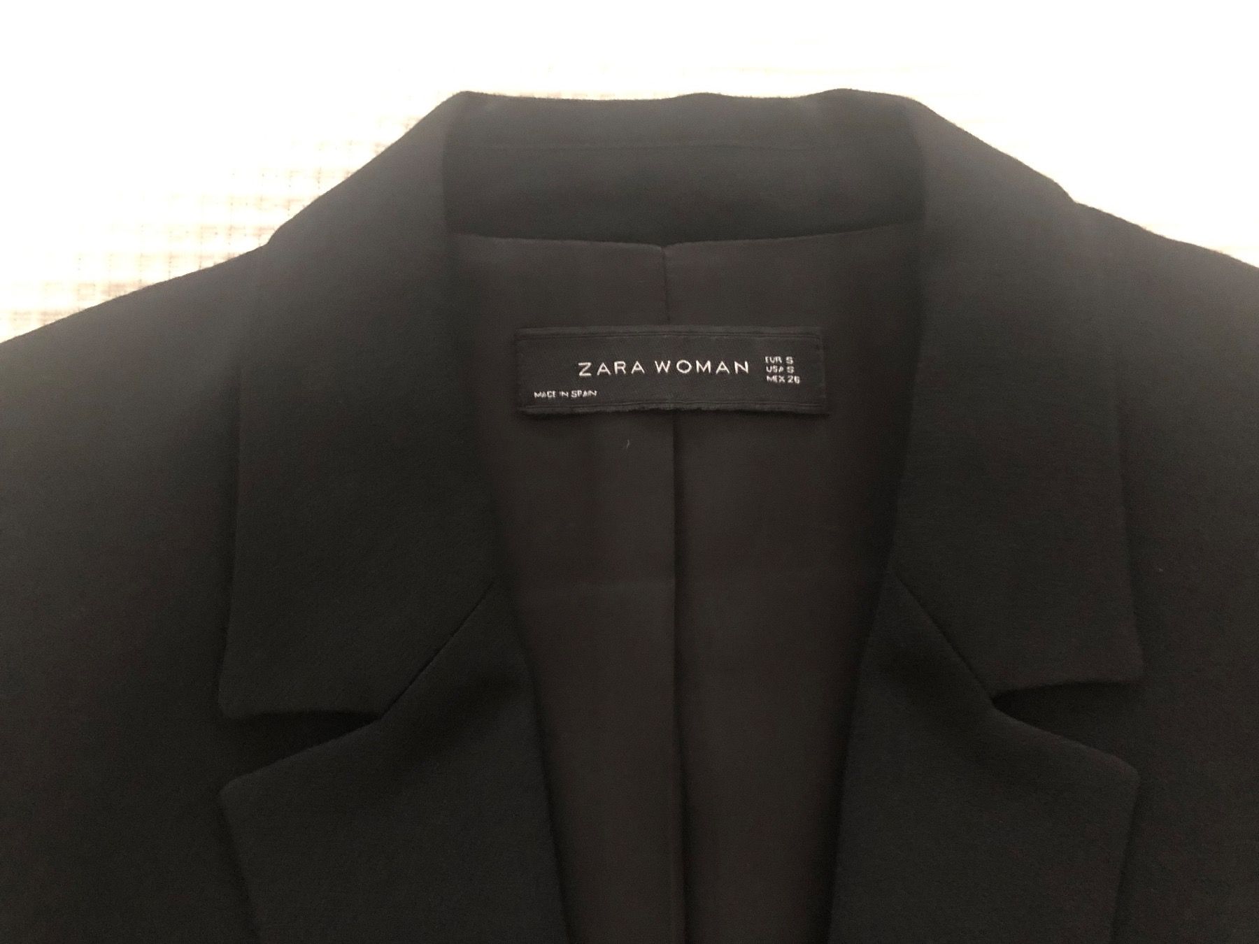 Zara Giacche: Blazer noir Zara – Usato da Onex venduto da kattrina 1