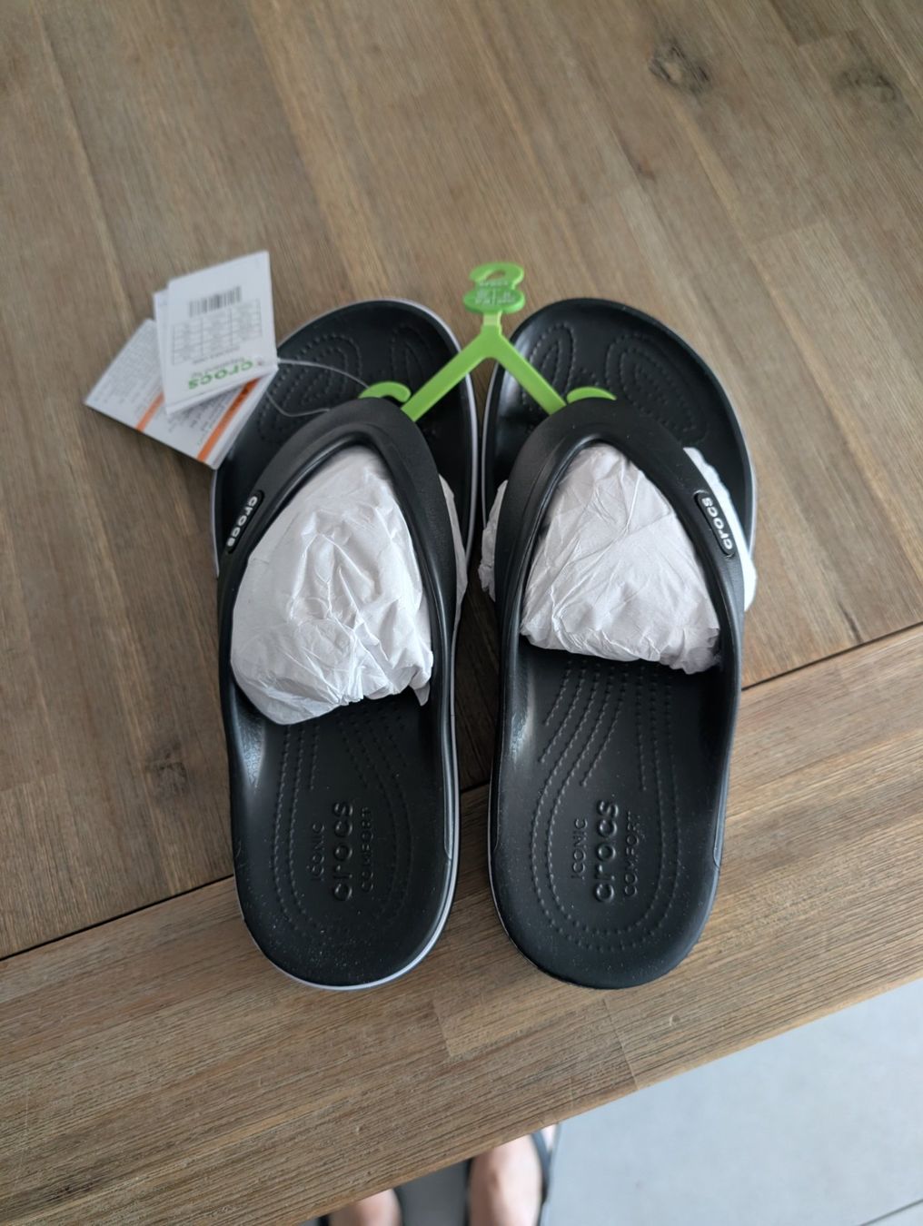Crocs Chaussures femmes: Crocs Flip Flop – D'occasion à Wegenstetten par Snowdrop74