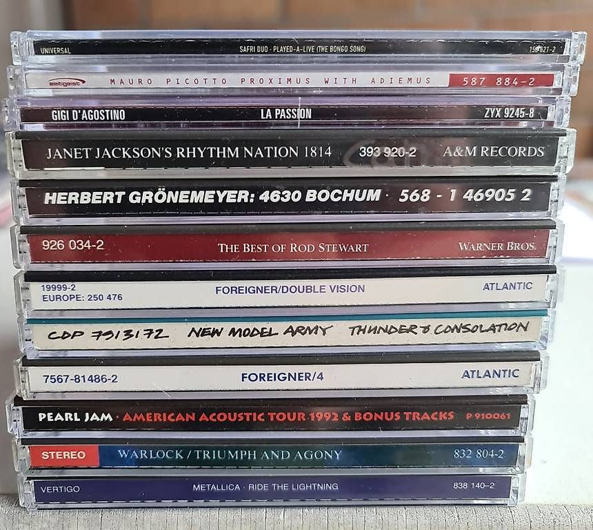 CD: CD-Mega-Bundle: 20+ Klassiker 70er-00er   – Usato da Cham venduto da trendman19 1