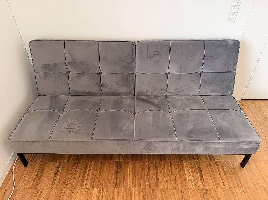 Sofas: Bettsofa Grau – Gebraucht aus Regensdorf von championofmystery 2