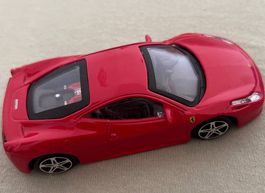 Modellauto Ferrari 10cm neuwertig