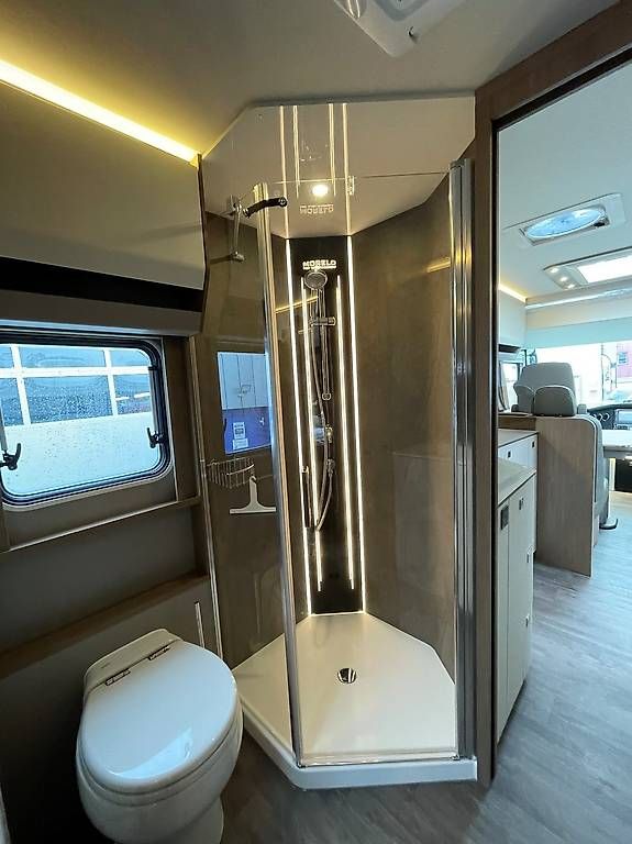 Veicoli da campeggio: Morelo Loft Premium 83 L – Usato da Langenthal venduto da Reisemobil01 7
