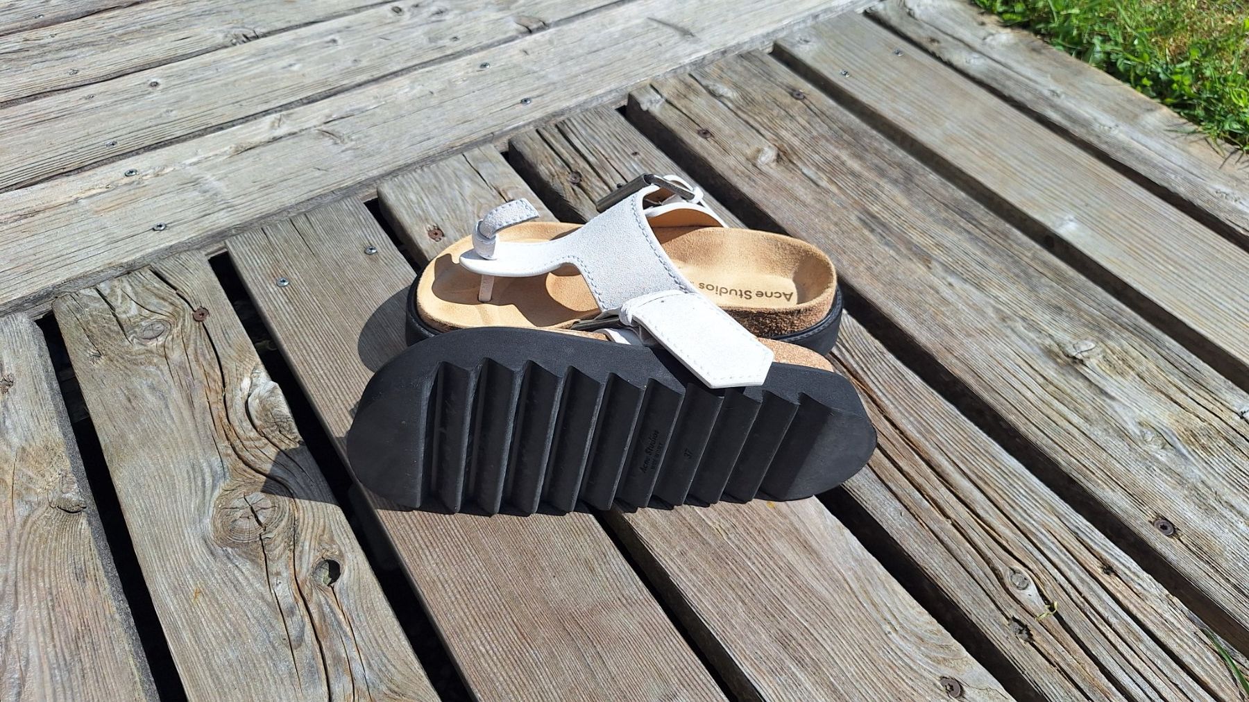 Acne Studios Scarpe da donna: ACNE SANDALE BEIGE – Usato da Widnau venduto da punto311 1