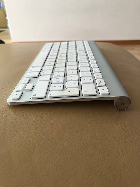 Tastaturen: Apple Magic Keyboard – Gebraucht aus Spreitenbach von V.Tasev 3