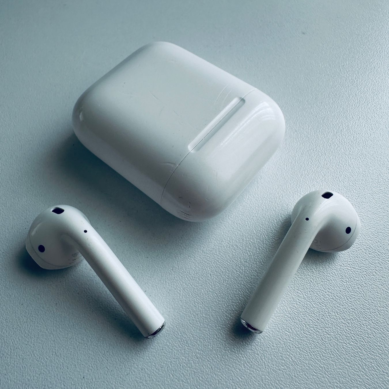 Apple Cuffie: Original Apple AirPods 2 Kopfhörer Wireless Lightning Kabel – Usato da Basel venduto da MY.AIRPODS.SHOP 7