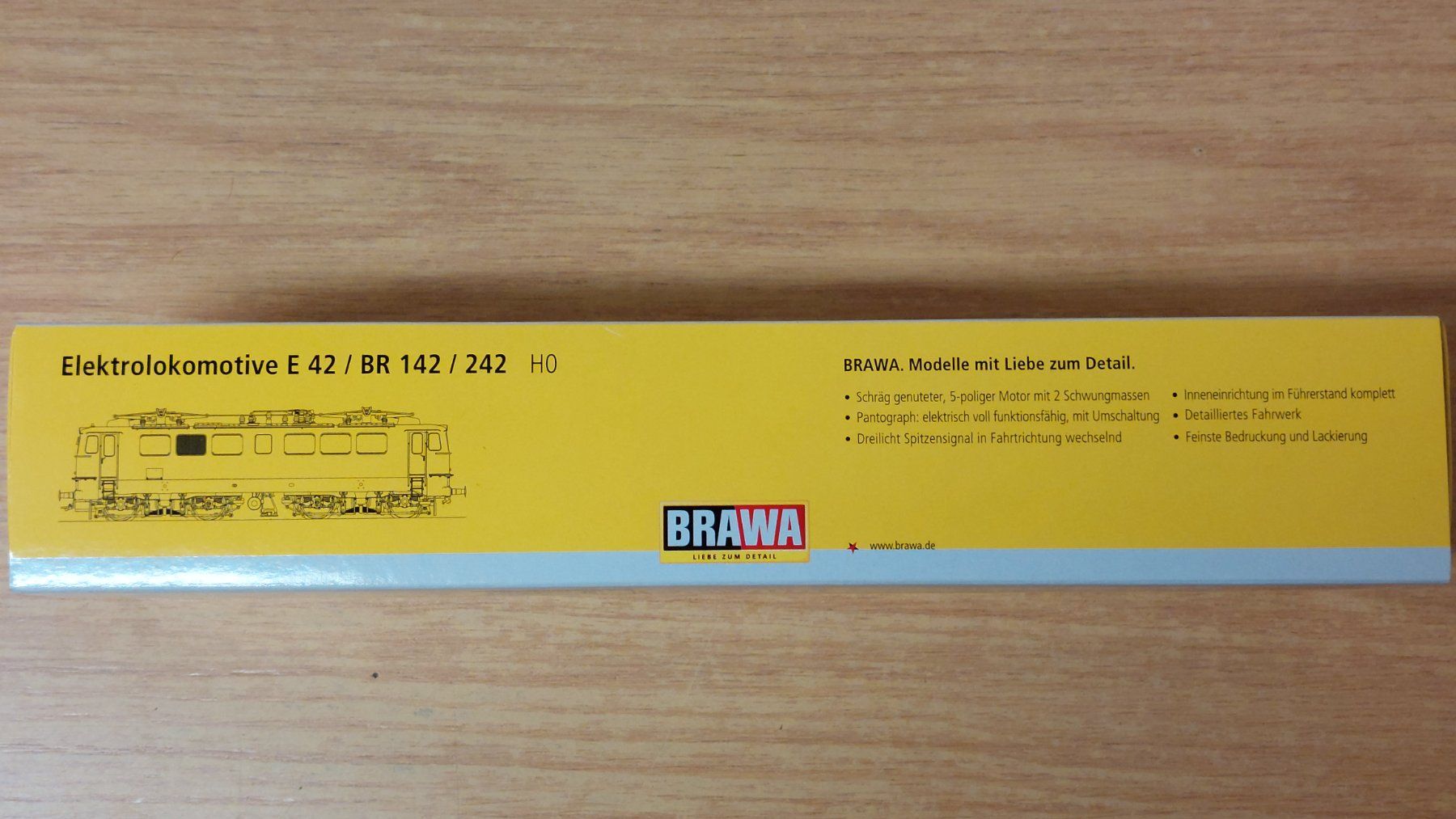 Brawa Modellini di ferrovie: Brawa Ae 477 Orient Express H0  Wechselstrom  neu – Nuovo e nell'imballaggio originale da Wädenswil venduto da Frosch33 4