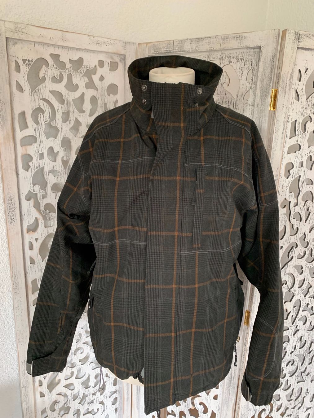 Jacken: Männerjacke Marke Celsius Wind- und Wasserfest Gr. S – Gebraucht aus Kirchdorf von Vintagewunder