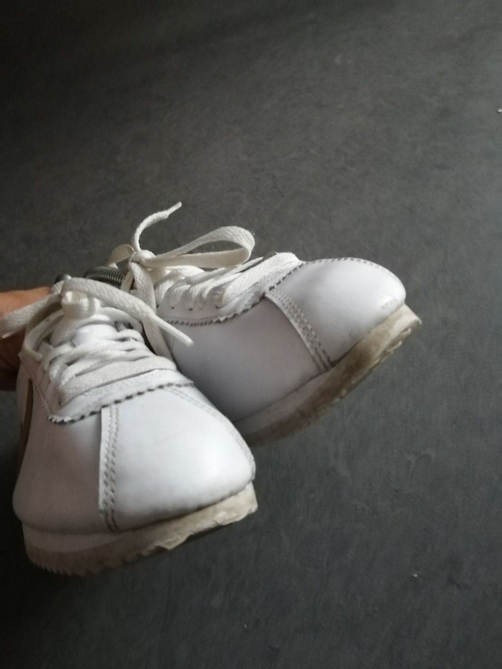 Nike Damenschuhe: Sneakers aus echtem Leder. Nike Gr..37,5 – Gebraucht aus Buchrain von nat_pl5p 6