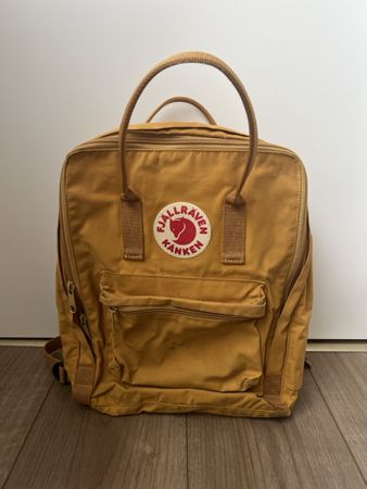 🎒 Fjällräven Kånken Rucksack, goldgelb