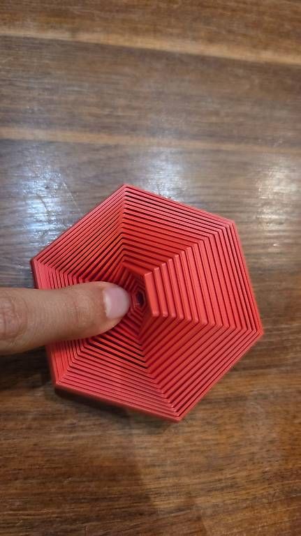 Giochi: Hexagon Fidget  – Usato da Lyss venduto da d_p_id 3