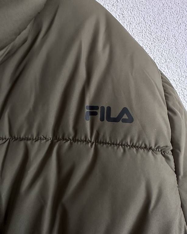 Giacche: FILA Daunenjacke GR.XL Men – Usato da Bremgarten AG venduto da Slideshaker 4