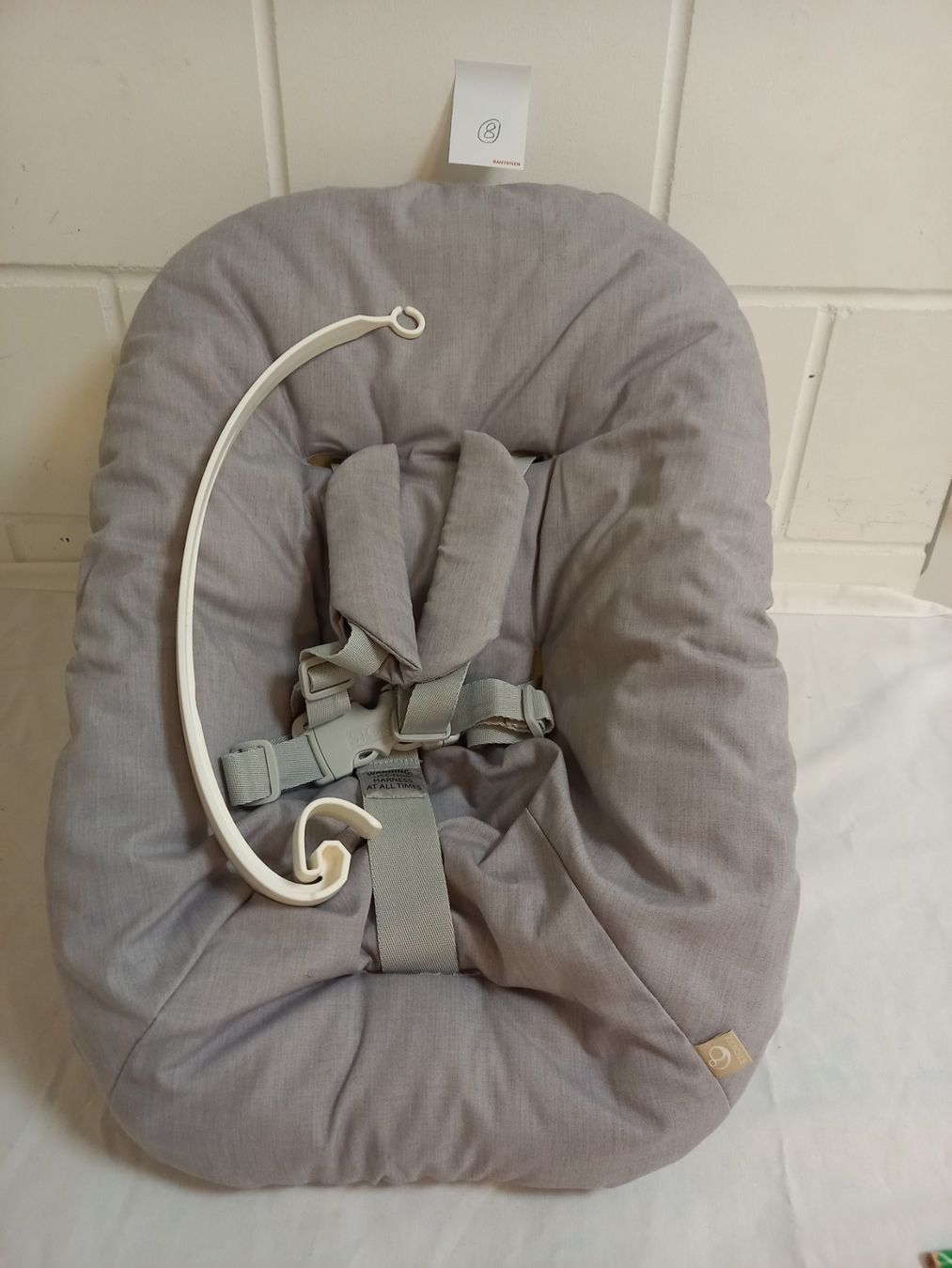 Stokke Seggioloni: Stokke Tripp Trapp Newborn Set grau neuwertig – Nuovo (secondo la descrizione) da Düdingen venduto da sukram1964 1