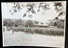 SCHWEIZER ARMEE FAHNENABGABE
