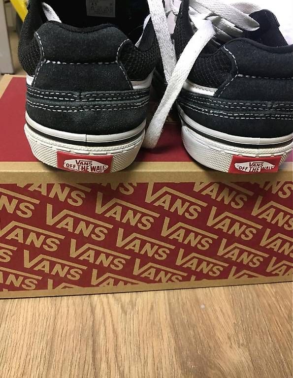 Scarpe per ragazzi: Vans Turnschuhe 22.5 Zentimeter  – Usato da Flawil venduto da SG8888 1