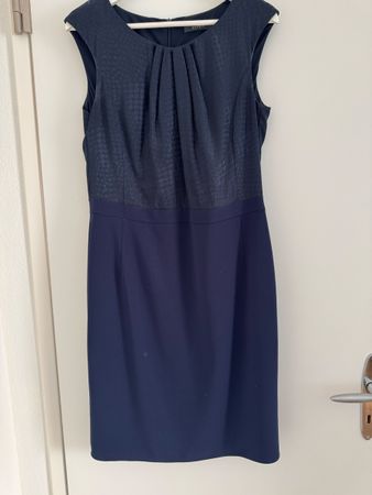 Esprit Kleid