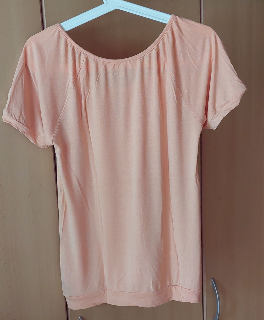 Esprit T-shirt: Esprit Shirt Apricot  S/M – Usato da Schmidrüti venduto da Novemberchind 3