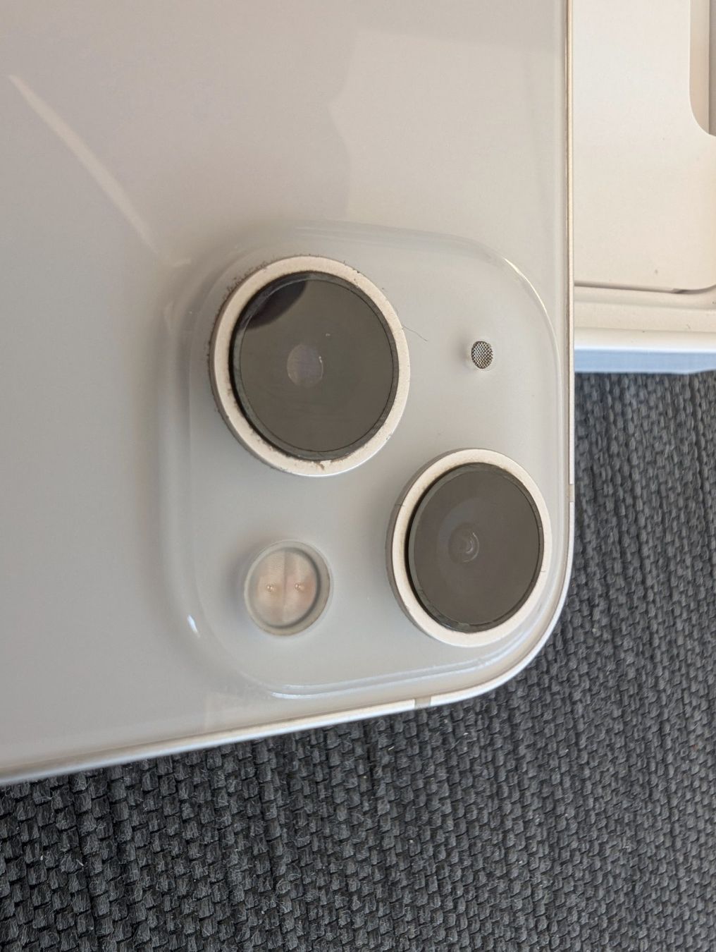 Apple Handys / Smartphones: iPhone 13 Starlight Weiss 128GB – Gebraucht aus Volketswil von Macro1 2
