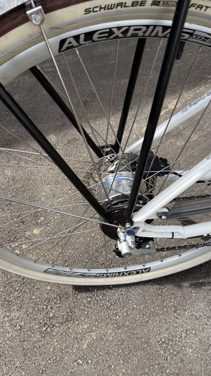 Velos: Canyon Shimano E Bike city – Gebraucht aus Altendorf von tza_n8zt 1