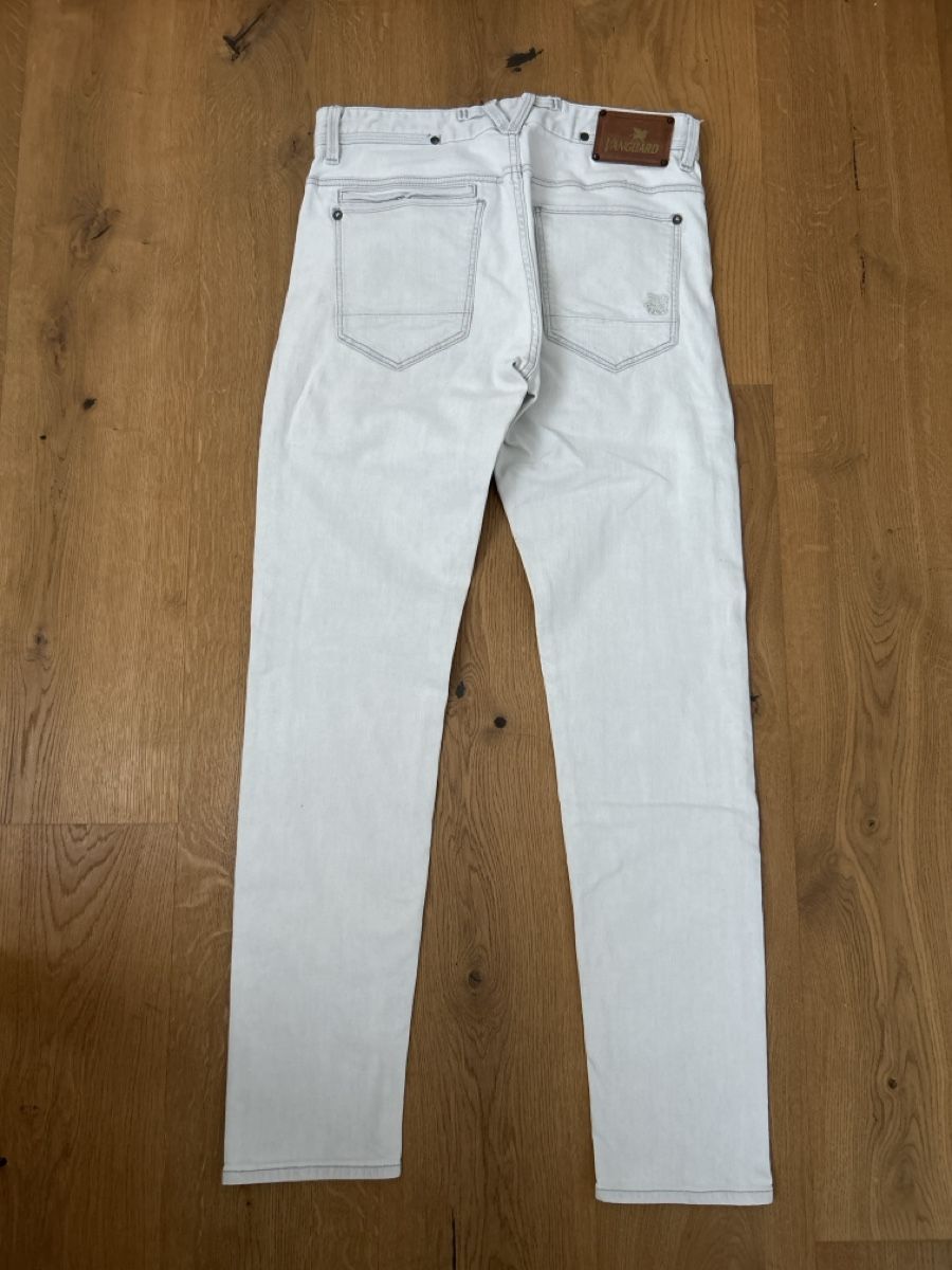 Vanguard Jeans: Jeans VANGUARD Gr. W32/L32 – Gebraucht aus Wolfhausen von Kummera 1