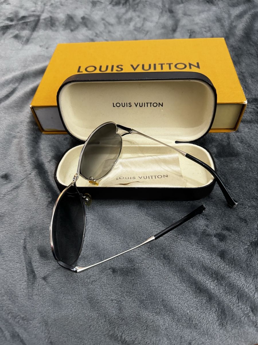 Louis Vuitton Brillen & Gläser: Louis Vuitton Sonnenbrille original – Gebraucht aus Zürich von Privat4444 5