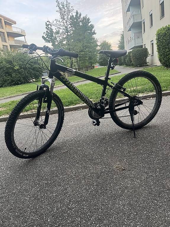Biciclette: Vélo pour enfant  – Usato da Chavannes-Renens venduto da luc_52p8