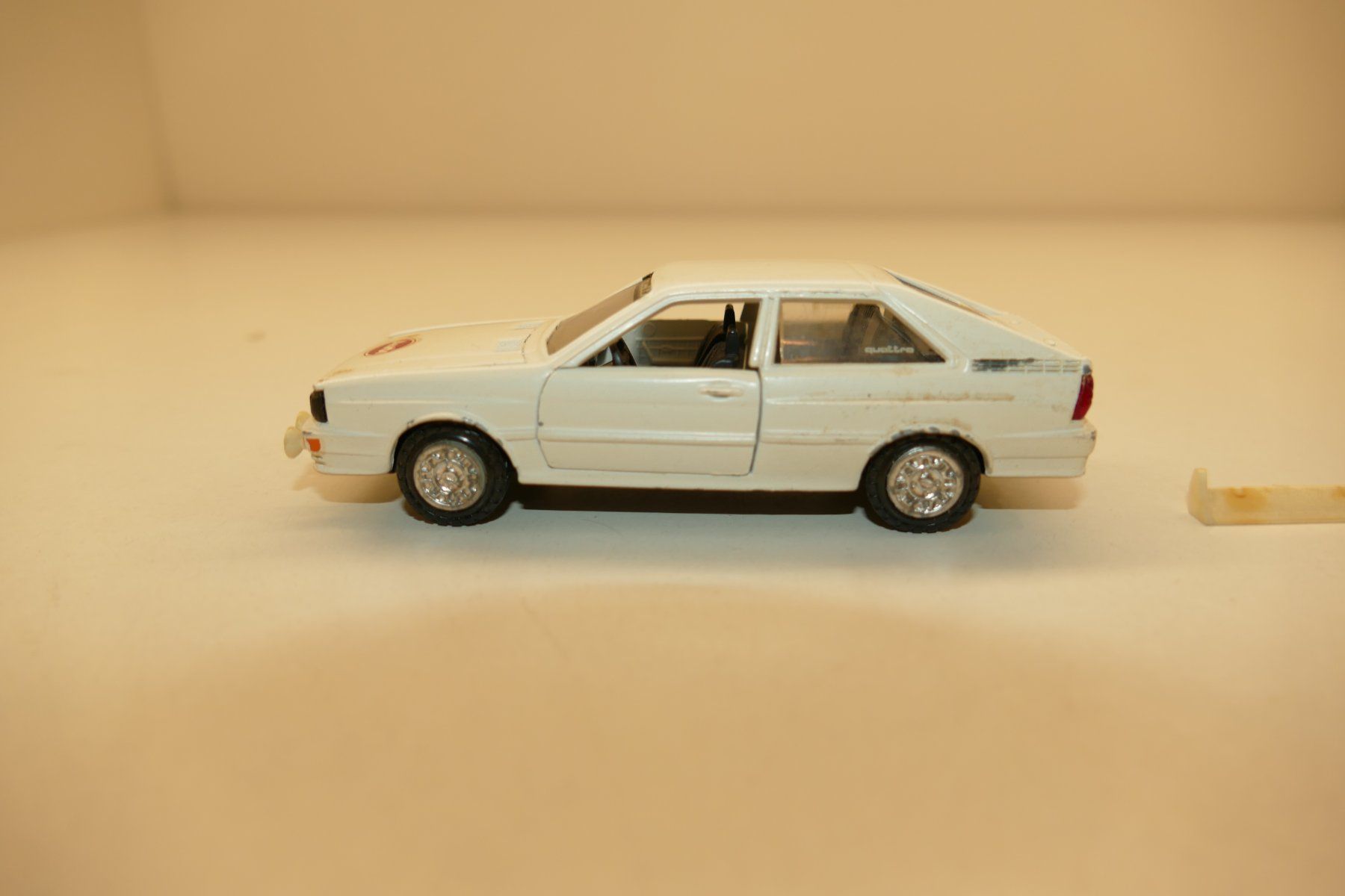 Conrad Modellautos: Conrad 1:43: Audi Quattro weiss – Gebraucht aus Niederhasli von rail-duerst 1