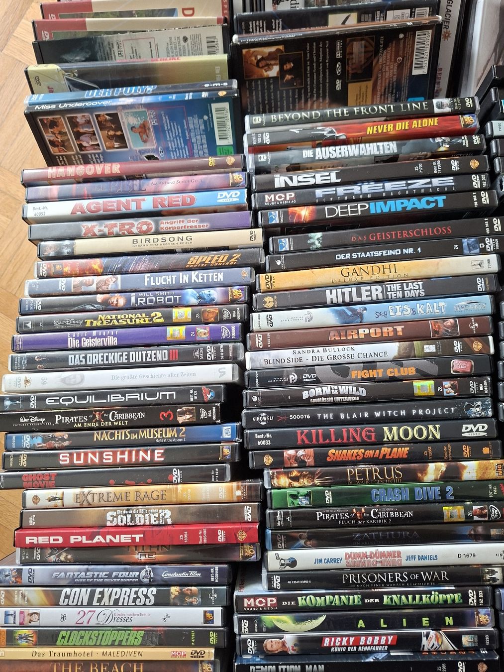 Tutti i DVDs: 172 versch.Dvd's  – Usato da WINTERTHUR venduto da MAMI210 5