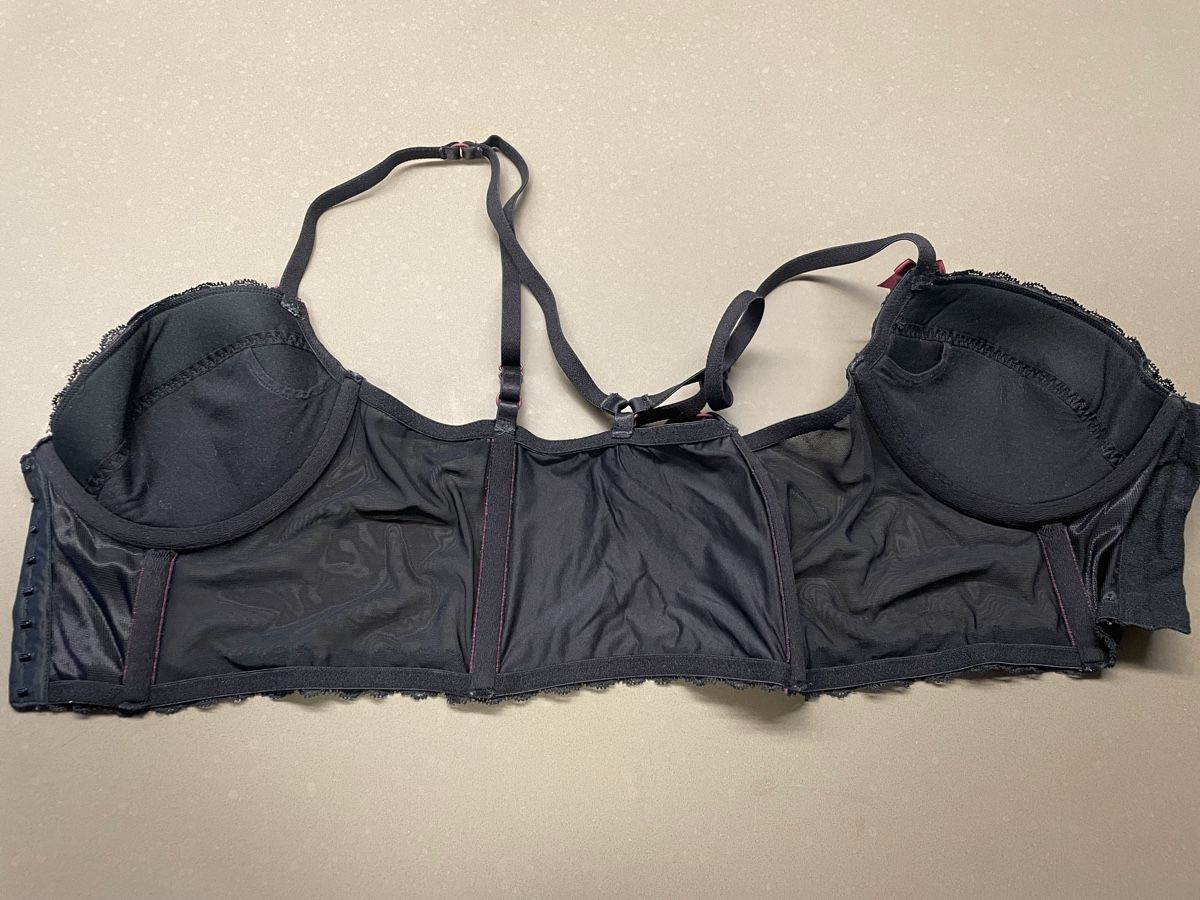 Autres dessous: Black Lace Bustier Top with Straps S – D'occasion à Oberwil BL par Stellochkas 3
