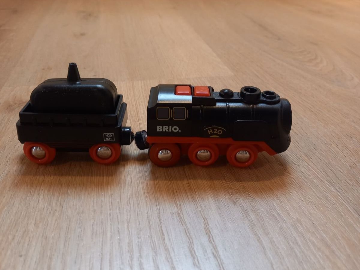 Brio Jouets: Brio Batterie-Dampflok mit Wassertank – D'occasion à Uttwil par jason019