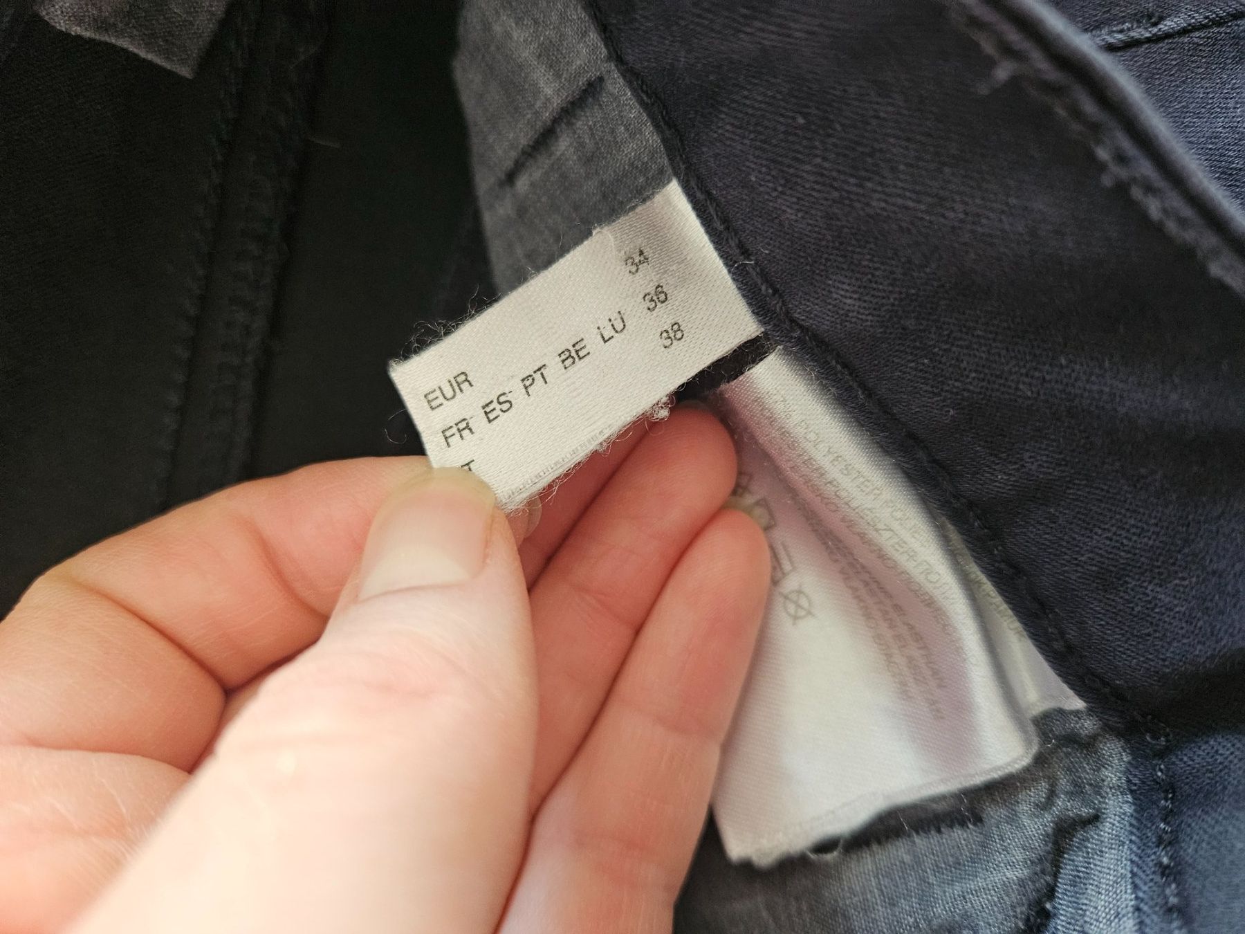C&A Pantalons: Tolle Yessica Hose Gr.34 – D'occasion à Schaffhausen par sabrina915 7