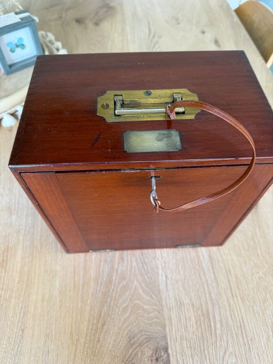 Ancienne Boîte Hardy Avec 12 Mouches De Pêche Vintage - Pêche à La Mouche